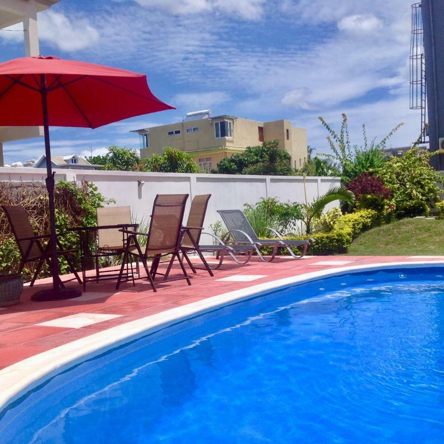 Cardamon Villa Is A 2 Bedroom With 1 Bathroom And Seperate Toilet Detached House With Ac And Swimming Pool , 5 Minutes Walk From Flic En Flac Public Beach Dış mekan fotoğraf